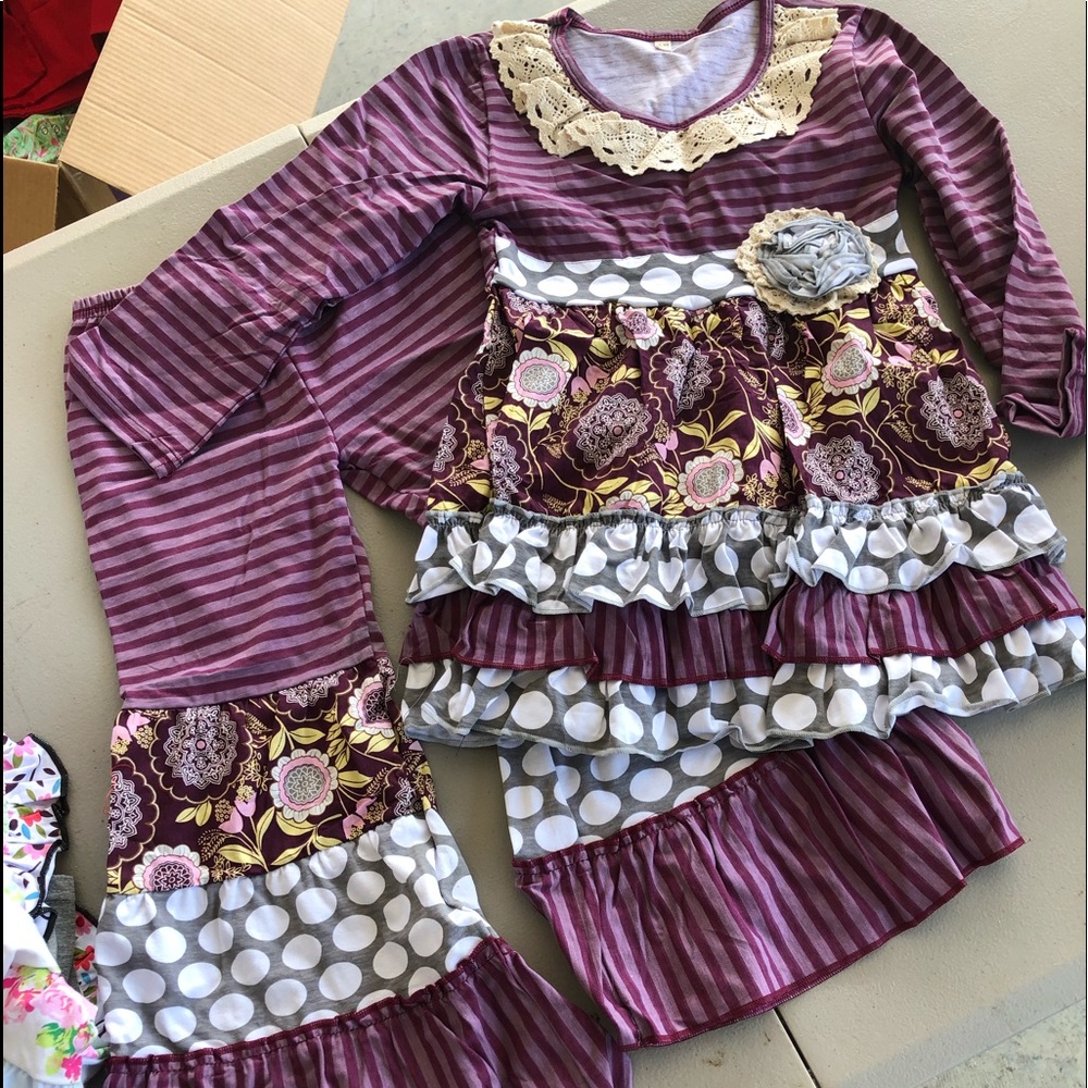 2 piece girls ruffle pant set Size 6/7